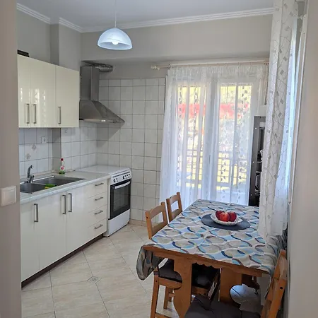 度假居 Lichnides Maisonette