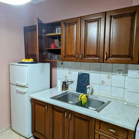 Дом отдыха Lichnides Maisonette *